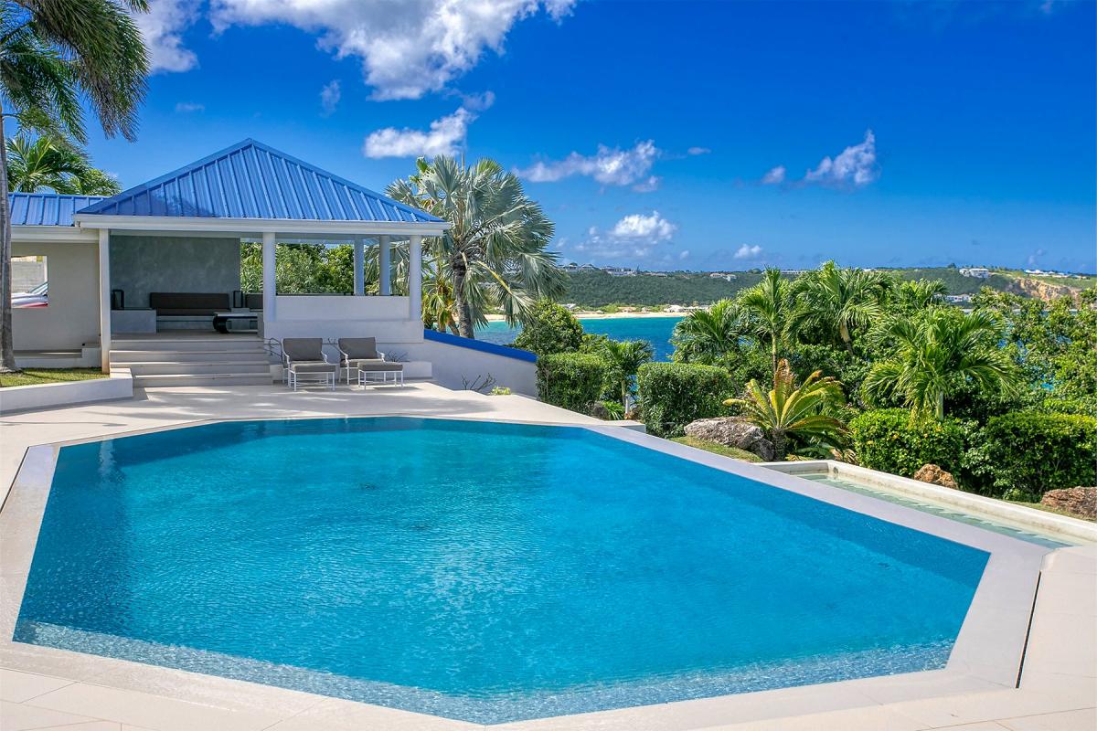 Luxury Villa Rental St Martin - Pool view